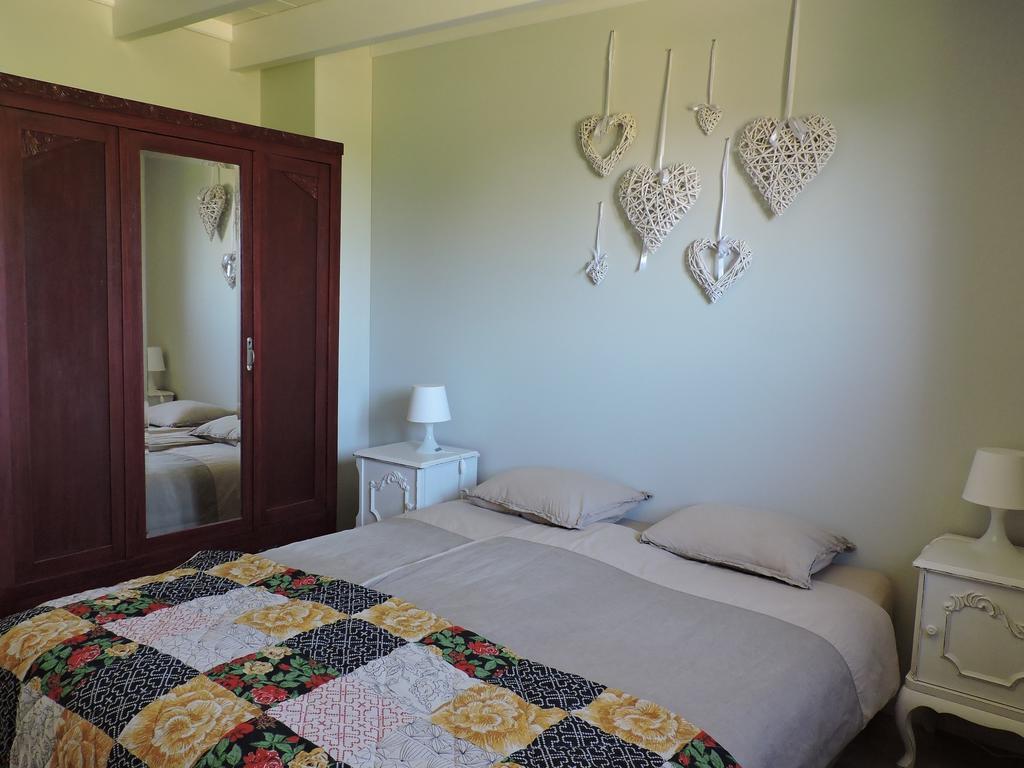 Vakantieboerderij Ferme Le Bleuet Ohey Стая снимка